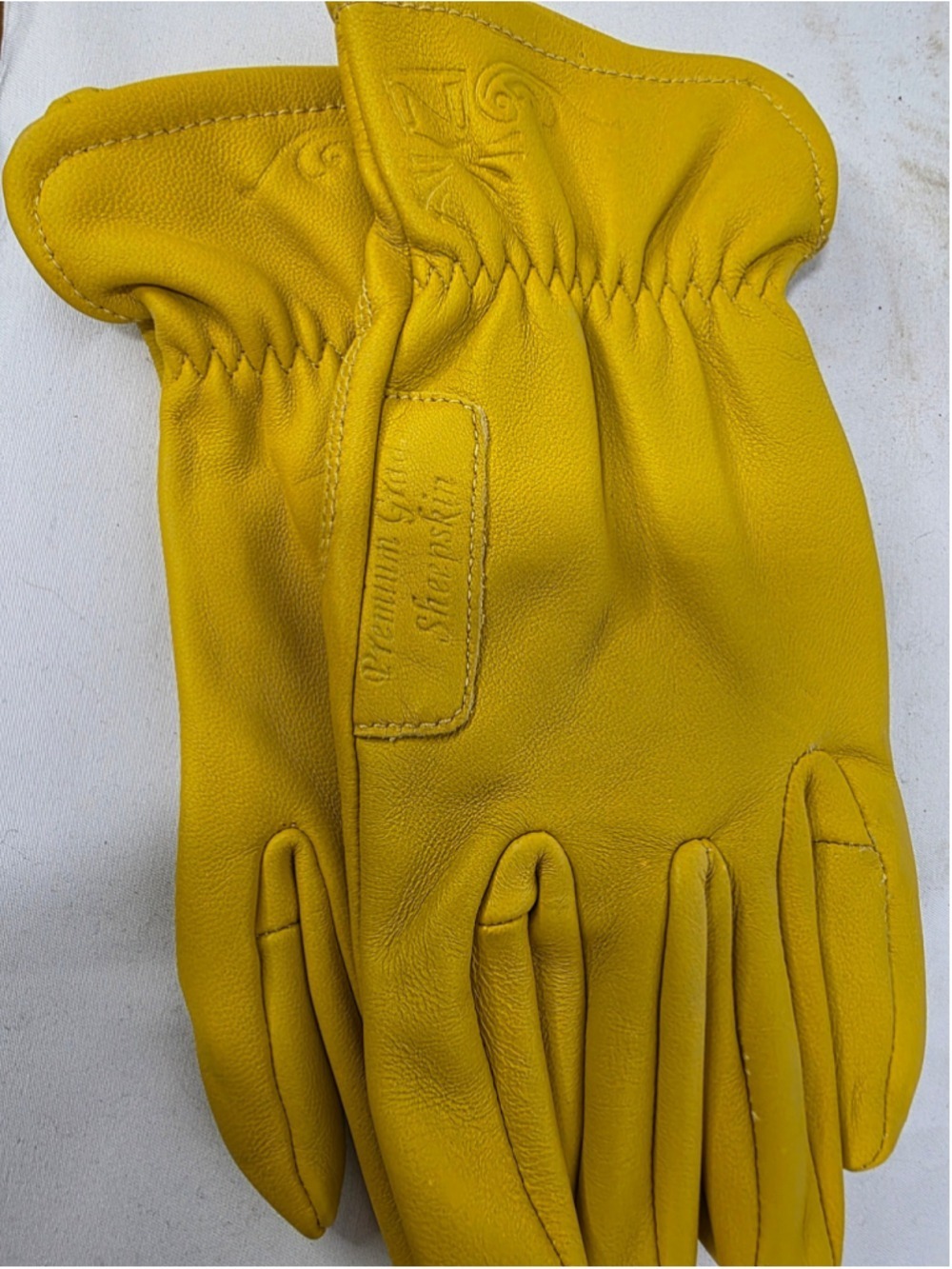 Noble Outfitters Sheepskin Leather Gloves Yellow Large